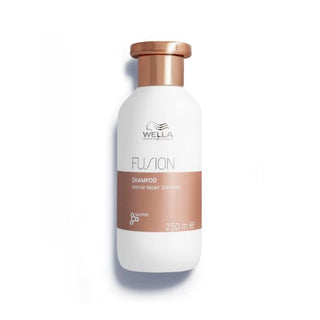 Wella Professionals Fusion Intense Repair Shampoo - Shampoo Ricostruzione Profonda - 250 ml